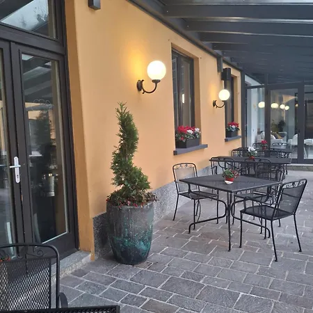 Agnello ホテル
